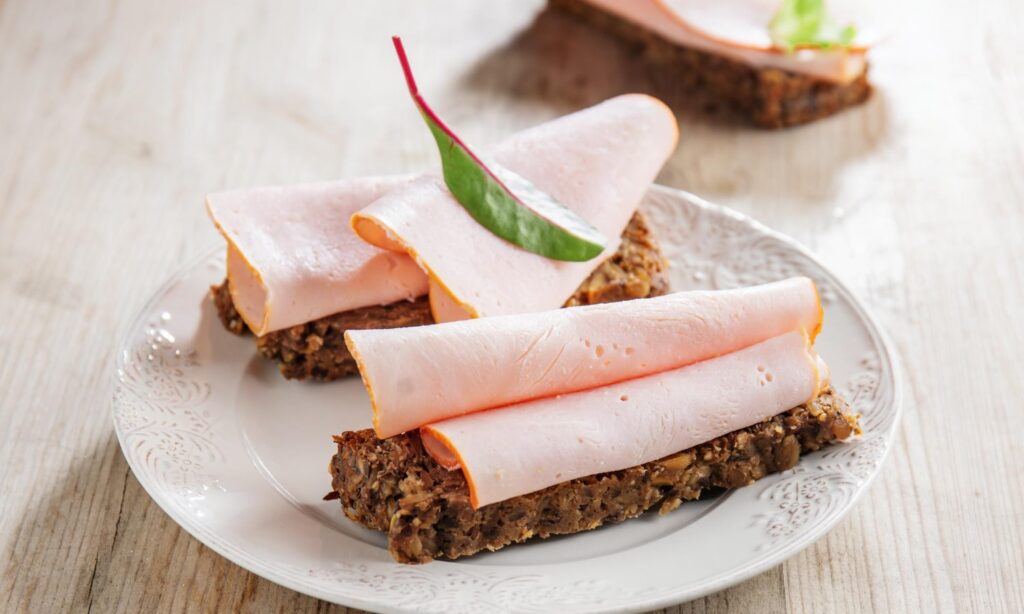 Prosciutto cotto e classificazione OMS delle carni lavorate